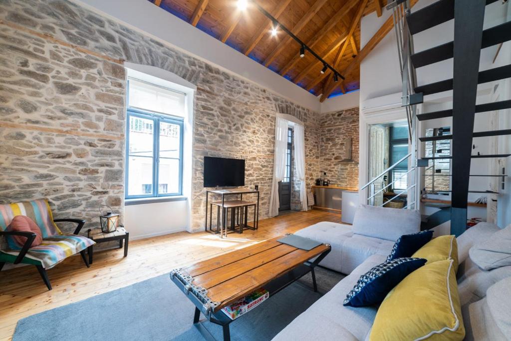 Pomegranate Suites Кавала Экстерьер фото