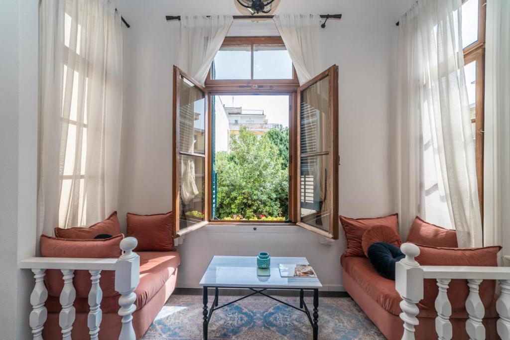 Pomegranate Suites Кавала Экстерьер фото