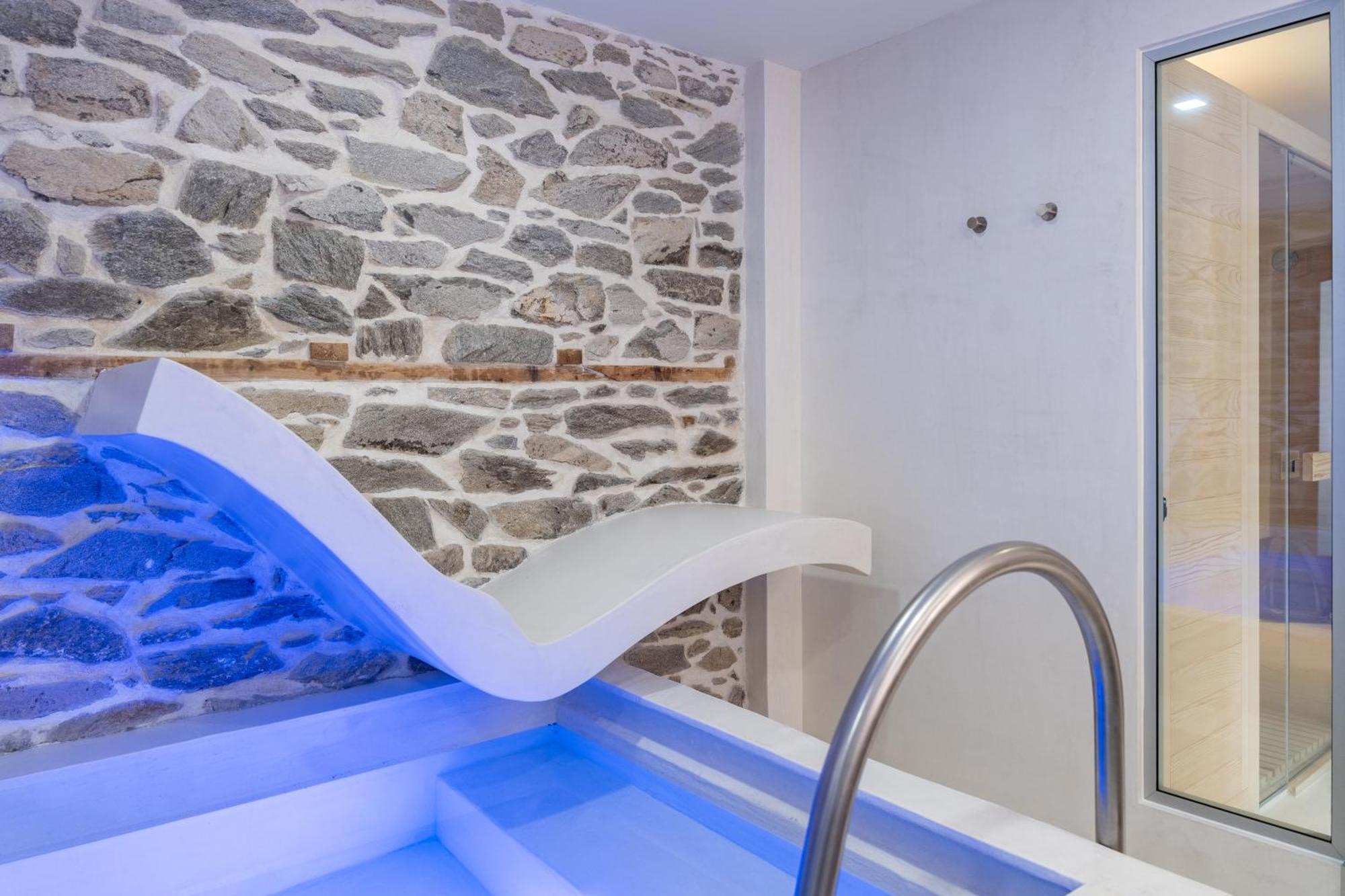Pomegranate Suites Кавала Экстерьер фото